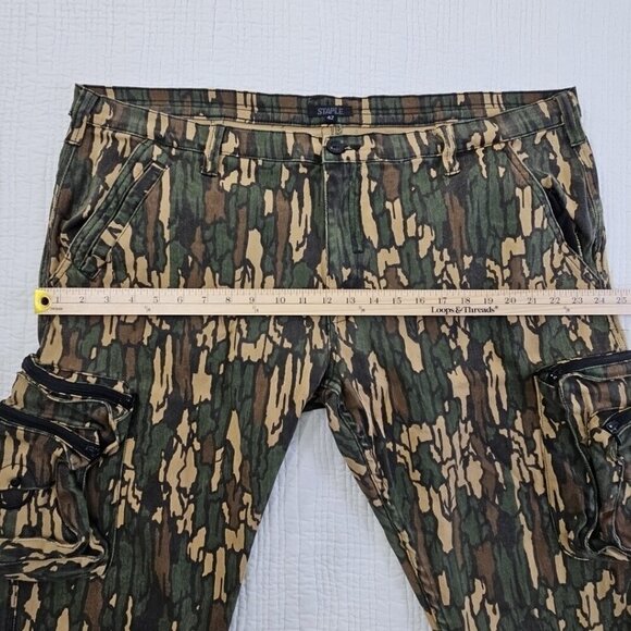 Staple Camo Cargo Utility Tactical Pants Men's 42x32 Green 9 Pockets Zipper EUC - Picture 9 of 16